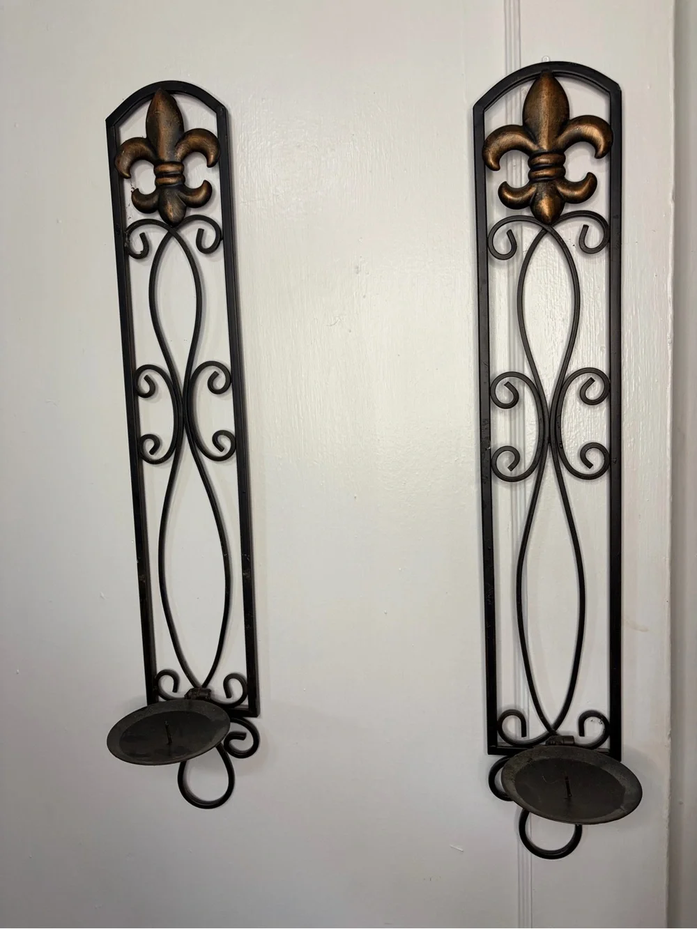 Antique Metal Fleur-de-Lis Wall Sconce Candle Holders - Bronze & Black